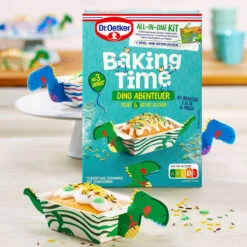 Dr. Oetker Dino Abenteuer -Deutschland Snack Verkäufe 2024 1 29 200058 BakingTime Dino Abenteuer A 1500x1500 jpg 1280x1280