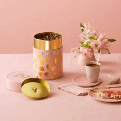 Dr. Oetker Aromadose "puder-gold" -Deutschland Snack Verkäufe 2024 112204 1 A Kaffeedose puder 1500x1500 1280x1280