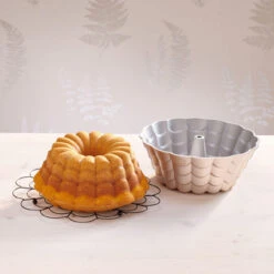 Dr. Oetker Back-Kunst Gugelhupf "Floral" -Deutschland Snack Verkäufe 2024 131929 A Gugelhupf Floral Roeck 1500x1500 jpg 1280x1280