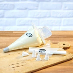 Dr. Oetker Einweg Spritzbeutel-Set Mit 4 Tüllen, 10 Stück -Deutschland Snack Verkäufe 2024 132015 A Einweg Spritzbeutel Set 4 Tuellen Roeck 1500x1500 1280x1280