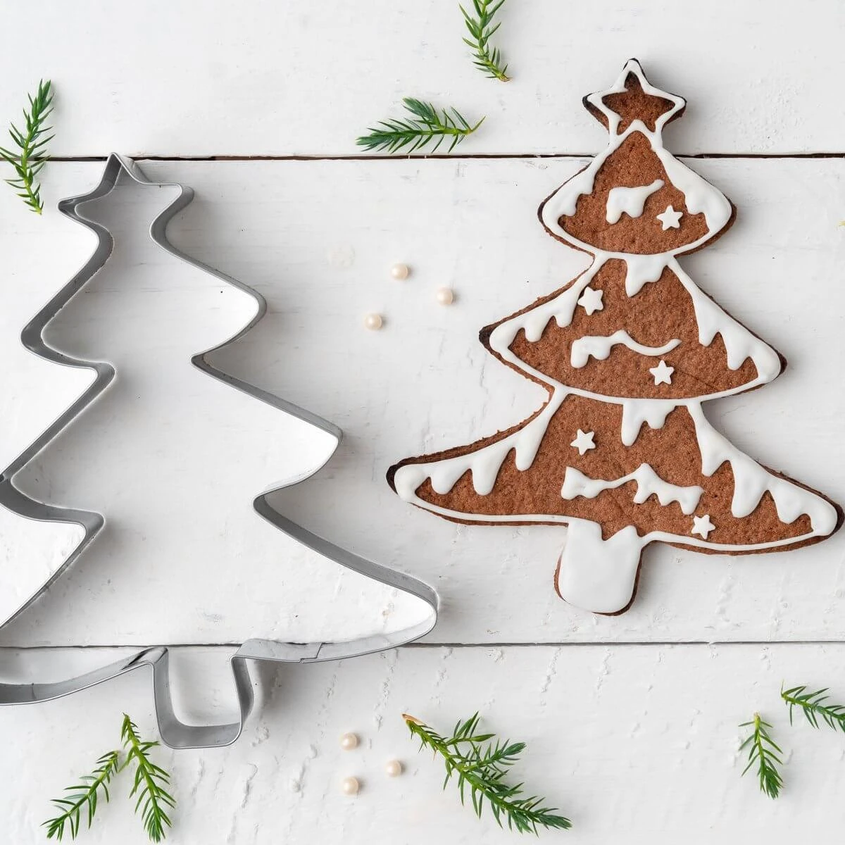 Dr. Oetker Riesen-Ausstecher / Backrahmen "Tannenbaum" 7 Dr. Oetker Riesen-Ausstecher / Backrahmen "Tannenbaum" – Bild 7