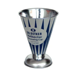 Dr. Oetker Historischer Messbecher Aus Weißblech, 0,5 L -Deutschland Snack Verkäufe 2024 C Users JK Documents Dr Oetker Bilder 60 110304 1 jpg 1280x1280