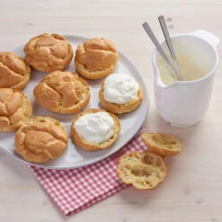 Dr. Oetker Erdbeer Zeit Windbeutel 8 Dr. Oetker Erdbeer Zeit Windbeutel -Deutschland Snack Verkäufe 2024 H 1 01 932800 Erdbeerzeit Windbeutel 1200x1200 2 1280x1280